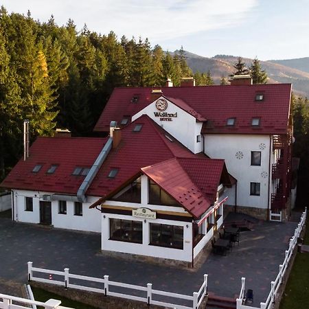 Wellland Hotel Yaremche Bagian luar foto