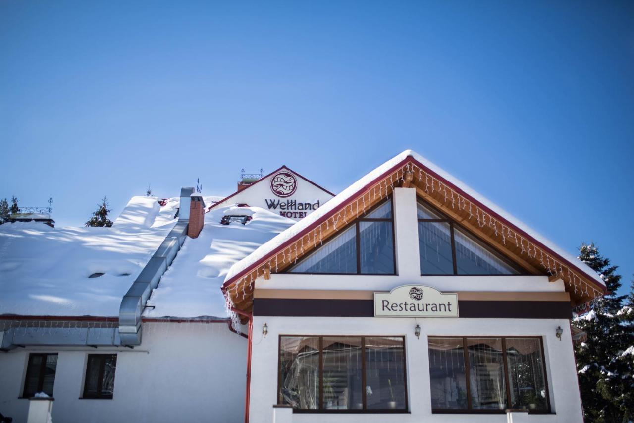 Wellland Hotel Yaremche Bagian luar foto