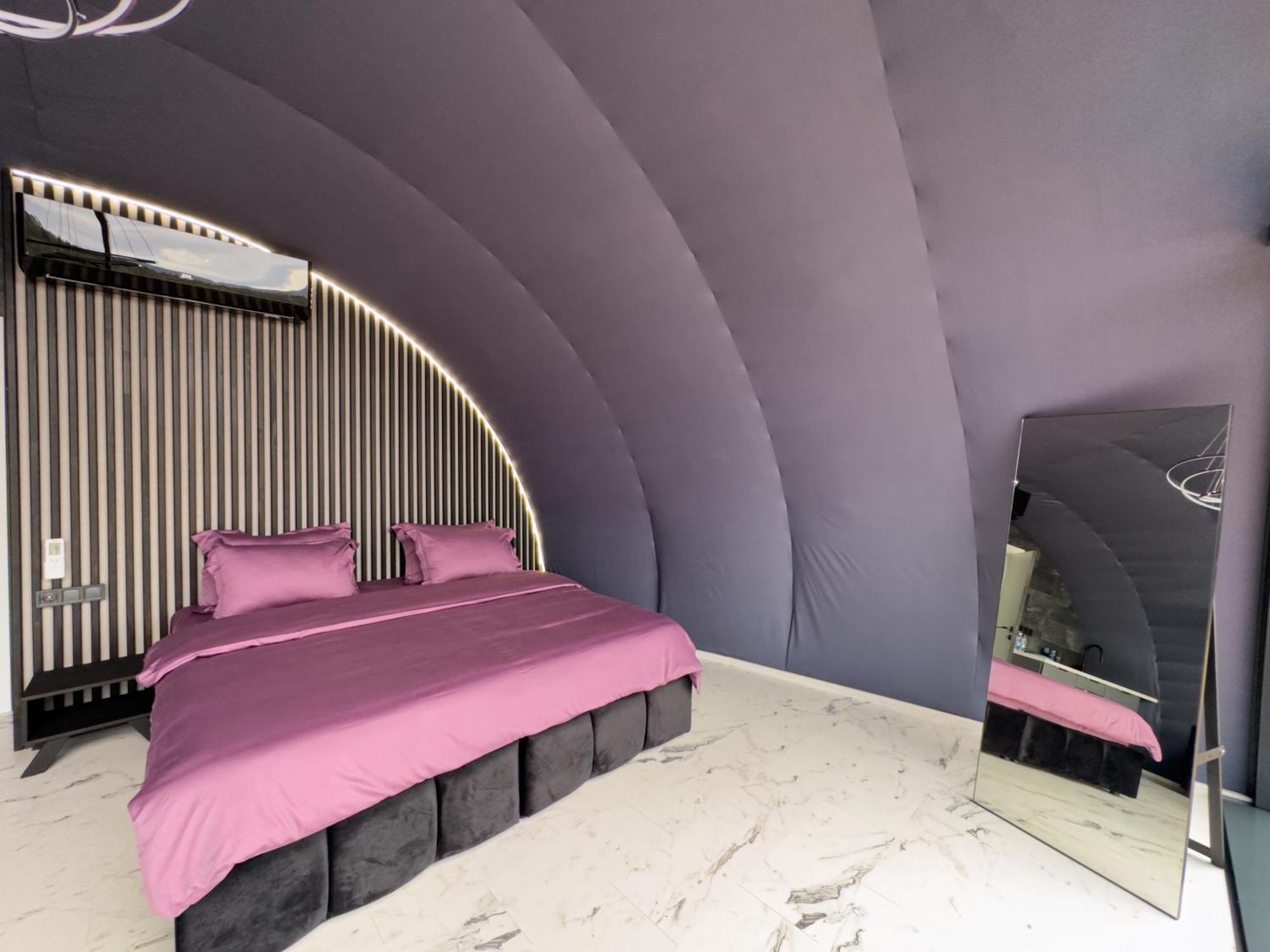 Wellland Hotel Yaremche Bagian luar foto